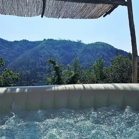 Casa Della Fragolina Guest house Barga