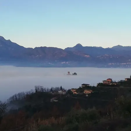 Πανσιόν Casa Della Fragolina Barga
